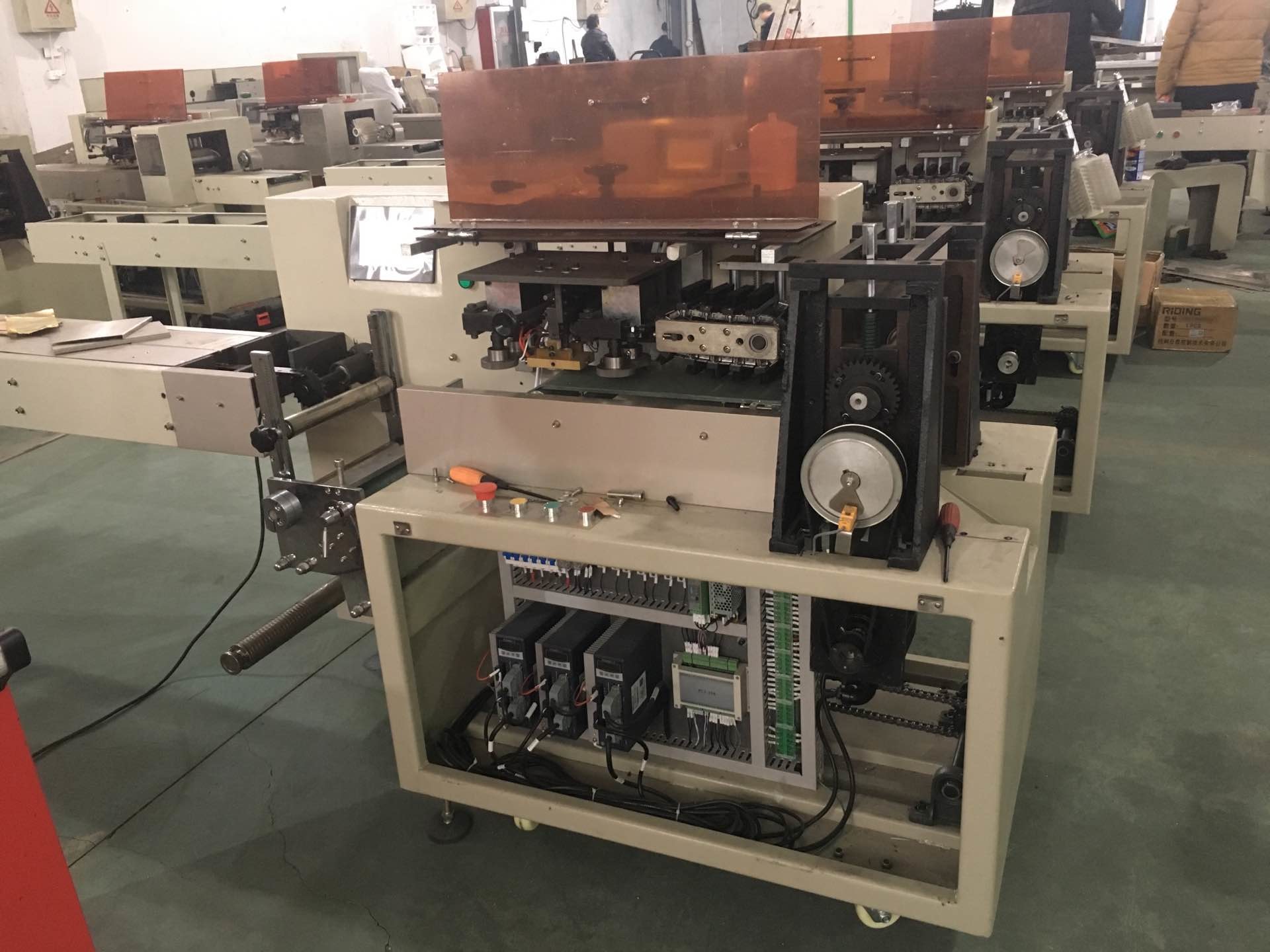 Luftgestoßene Nahrungsmittelkissen-Taschen-hohe Präzisions-Imbiss-Verpackungsmaschine